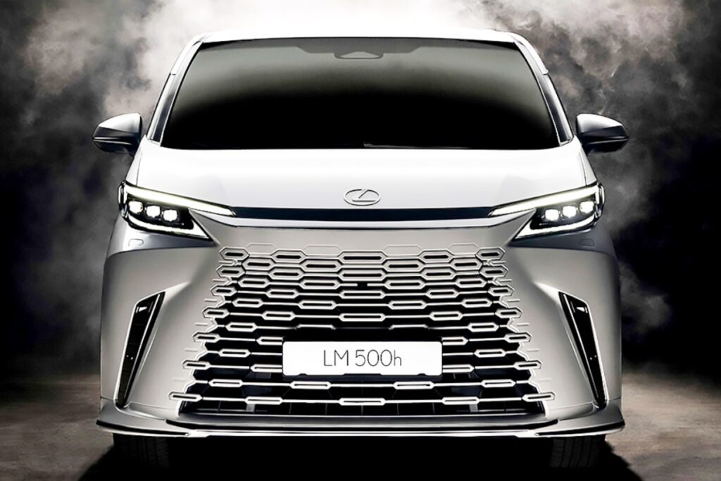 Lexus-LM-500h-1024x683.jpg