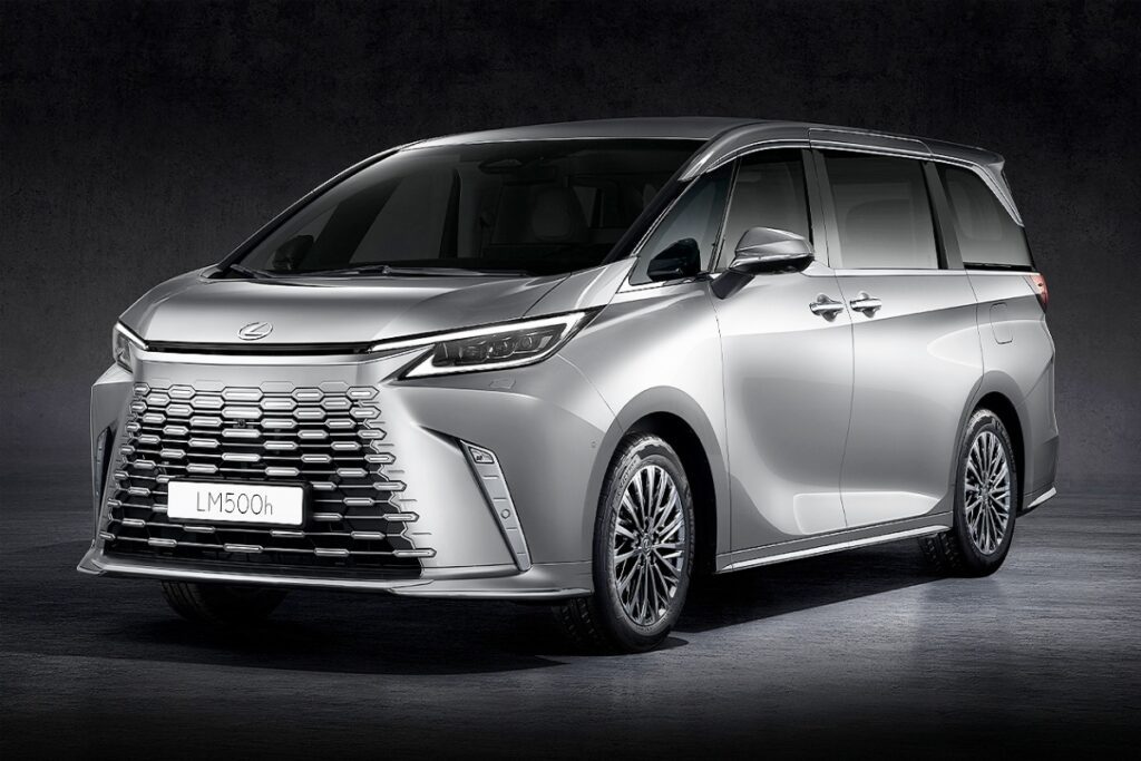 Lexus-LM-500h-1024x683.jpg
