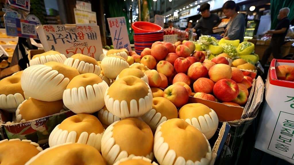 chuseok-fruit-price-drop-1-1024x576.jpg