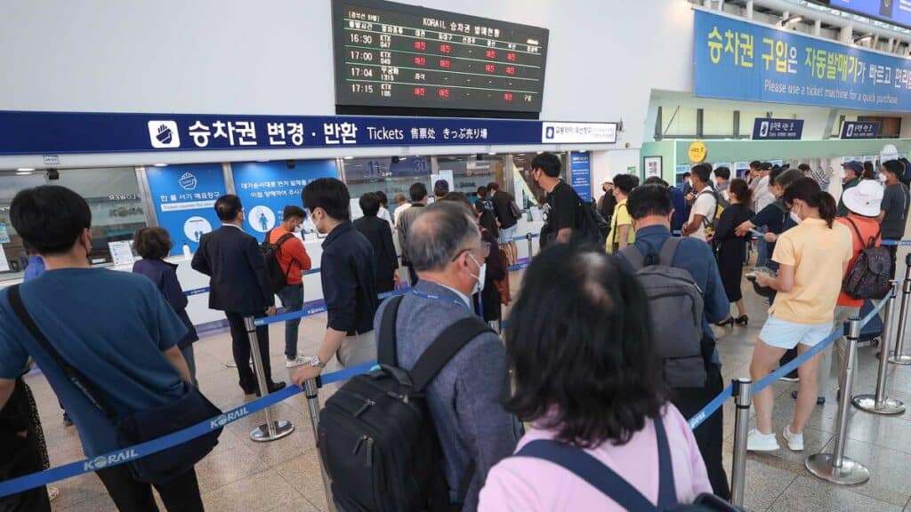 chuseok-train-ticket-chaos-3-1024x576.jpg