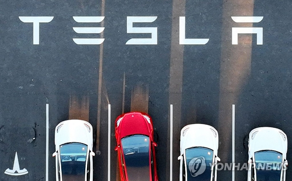 Teslas-Europe-Sales-Drops-China-Grows-3-1.jpg