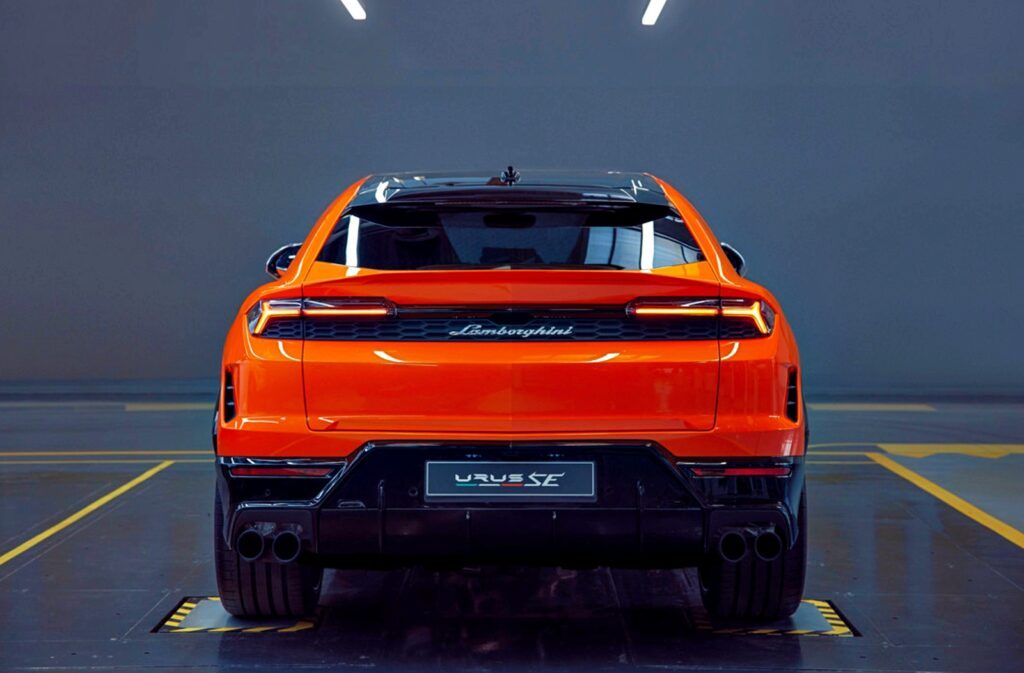 Lamborghini-Urus-SE-2_-1024x673.jpg