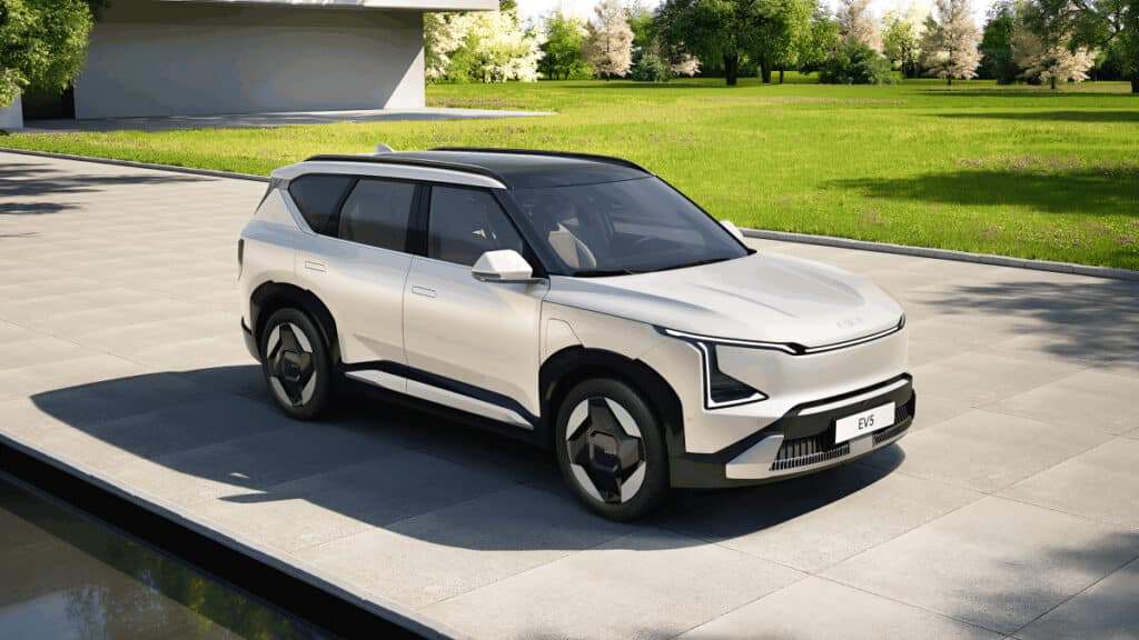 Kias-EV5-electric-SUV-to-be-launched-1-1024x576.jpg