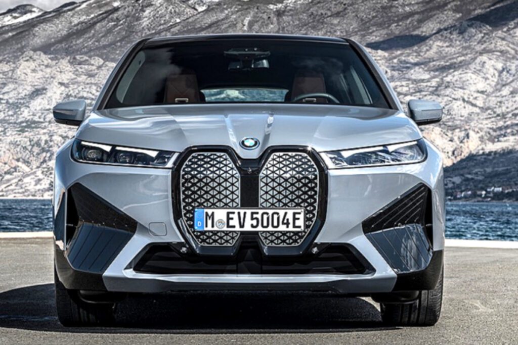 BMW-iX-new-battery-1024x683.jpg