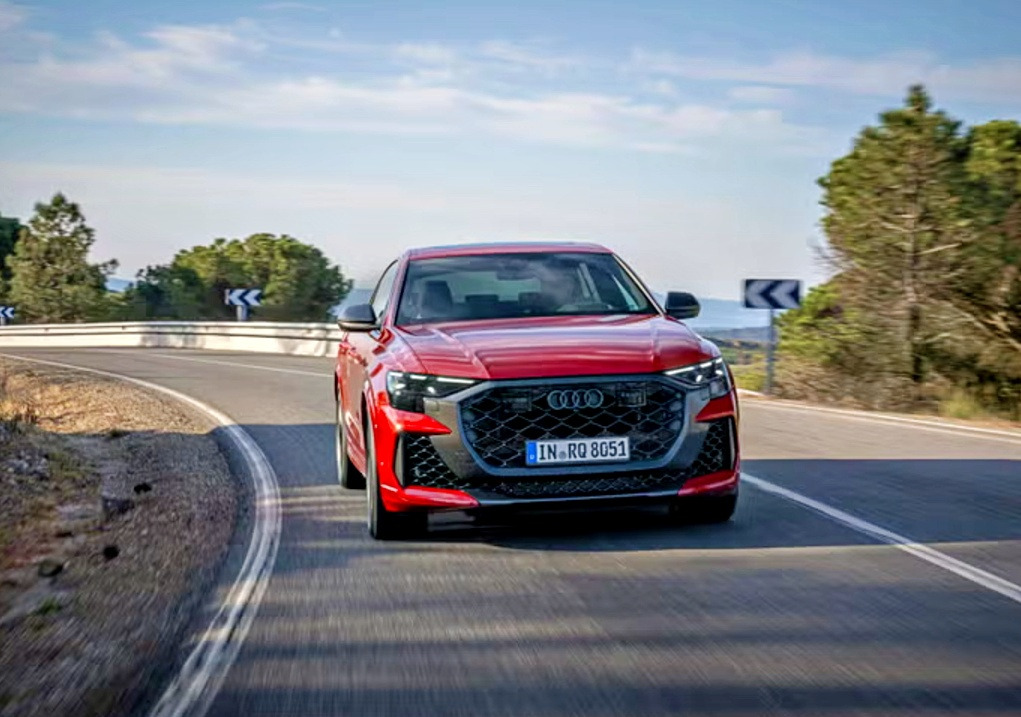 2025-Audi-RS-Q8-Performance-4_.jpg