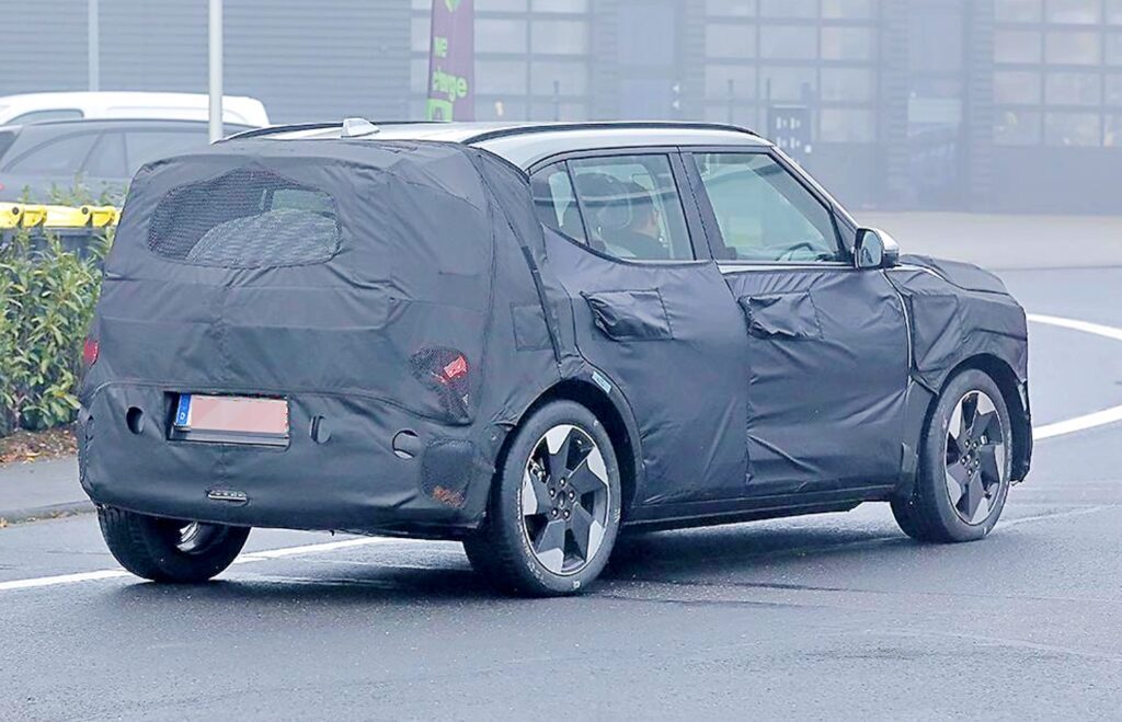 carsales-Kia-EV2-spy-shots-4_-1024x659.jpg