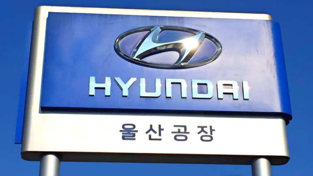 Hyundai-electric-vehicle-production-and-expands-hybrid-1-1024x576.jpg