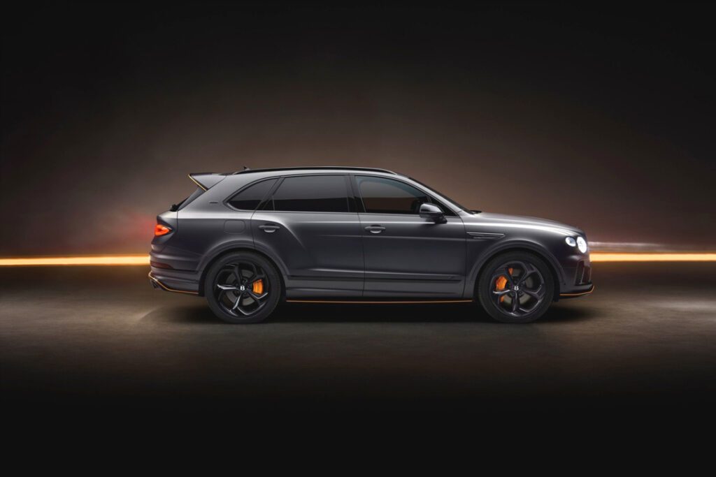 New-Bentayga-released-1024x683.jpg