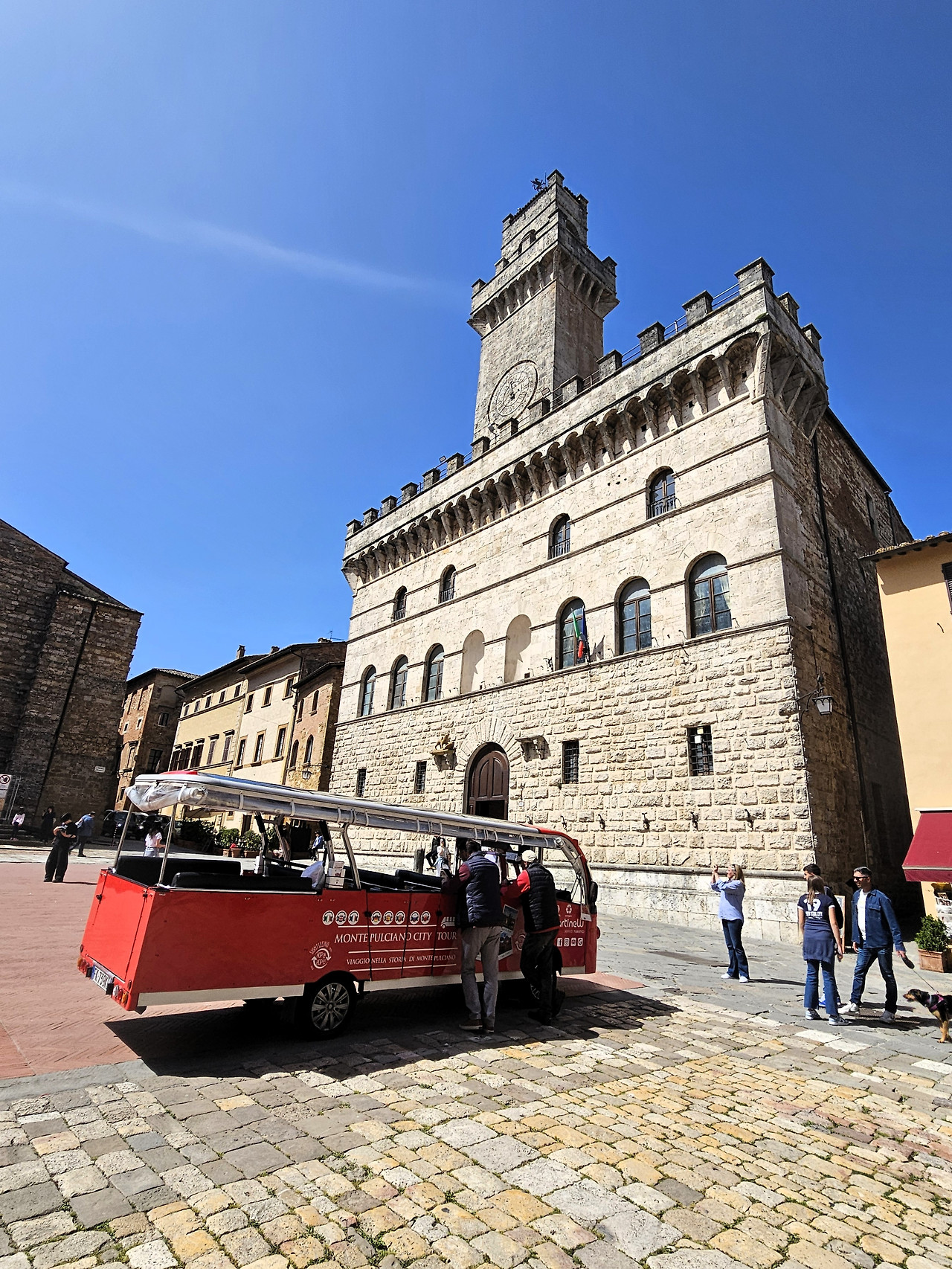 몬테풀치아노 2.jpg