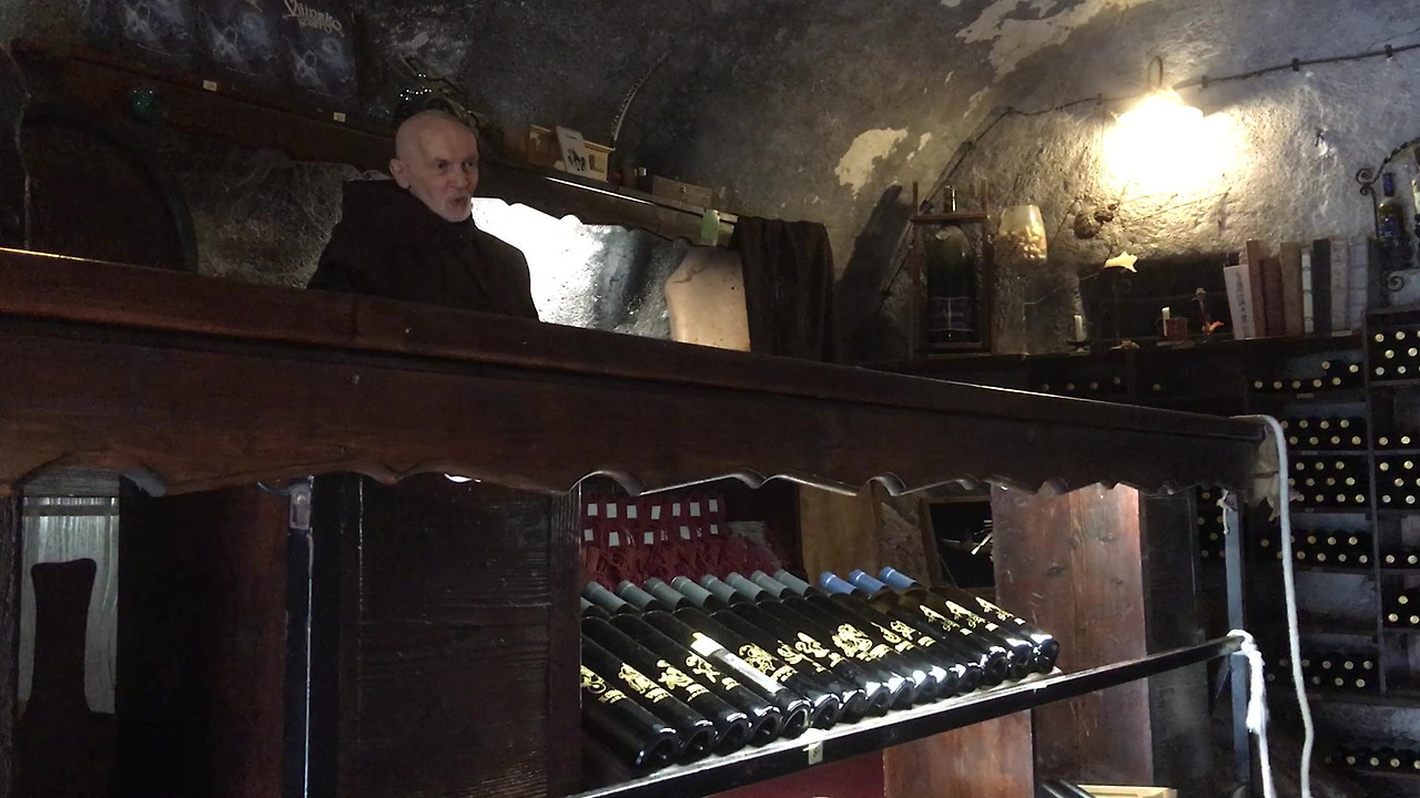 수도원 와인.jpg