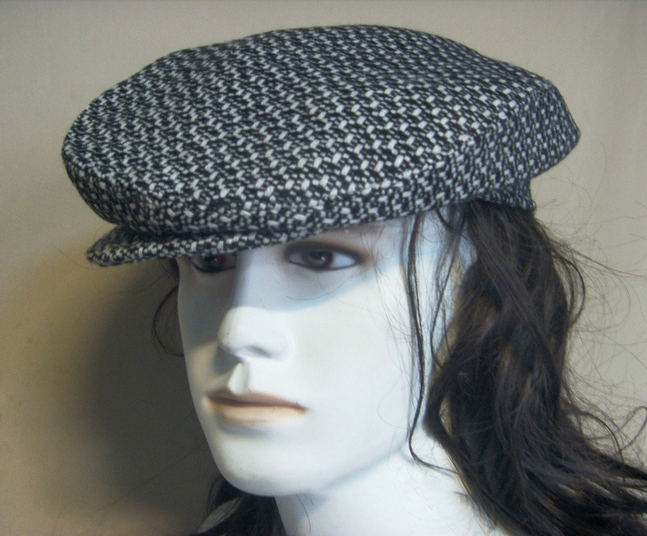 la Boheme-Man seller Chorus.jpg