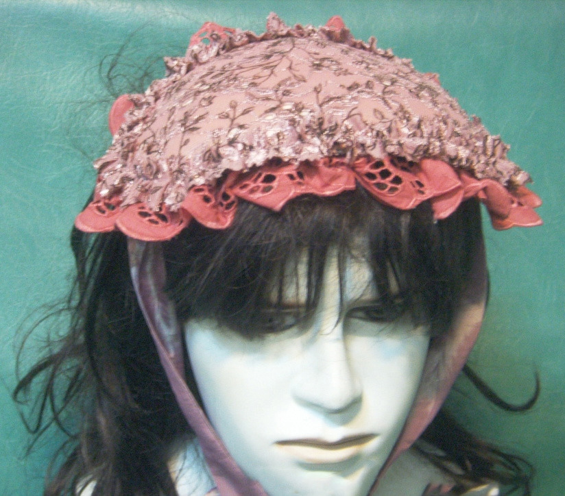 la Boheme-Flower seller2(front).jpg