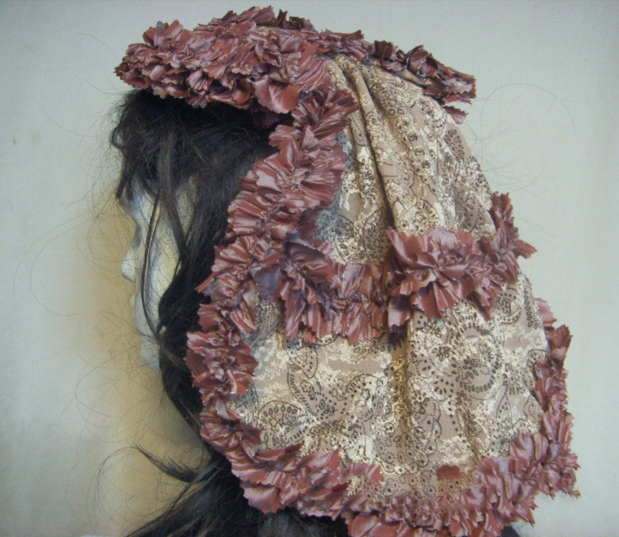 la Boheme-Flower seller3(side).jpg