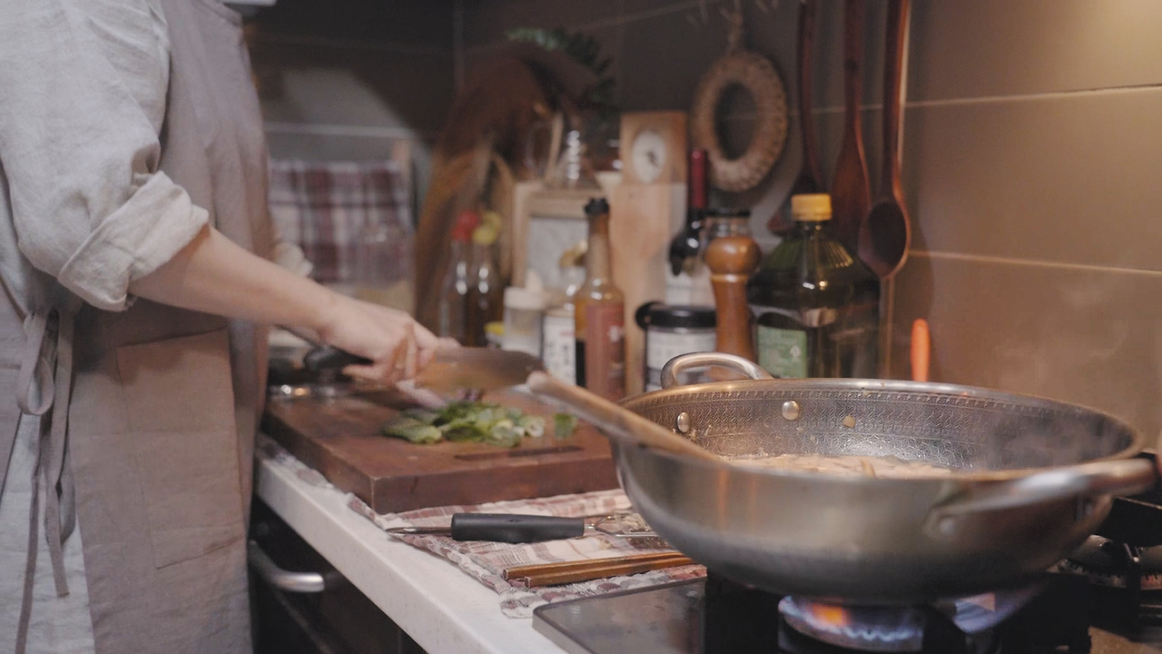 Still 2024-12-06 234143_1.140.1.jpg