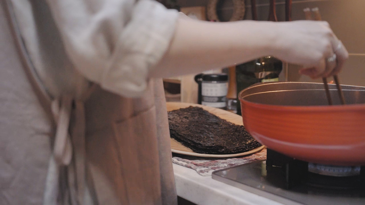 Still 2024-12-06 234143_1.107.1.jpg