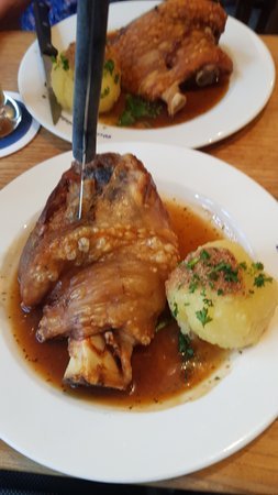 schweinshaxe.jpg