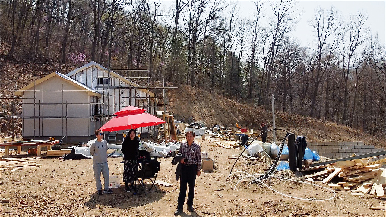 C0001.00_00_32_25.스틸 005.jpg