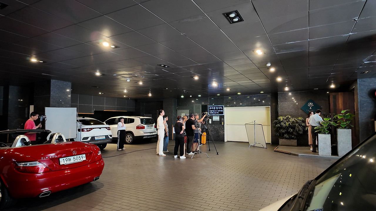 DJI_20100823120316_0006_D_A01.00_07_31_26.스틸 013.jpg