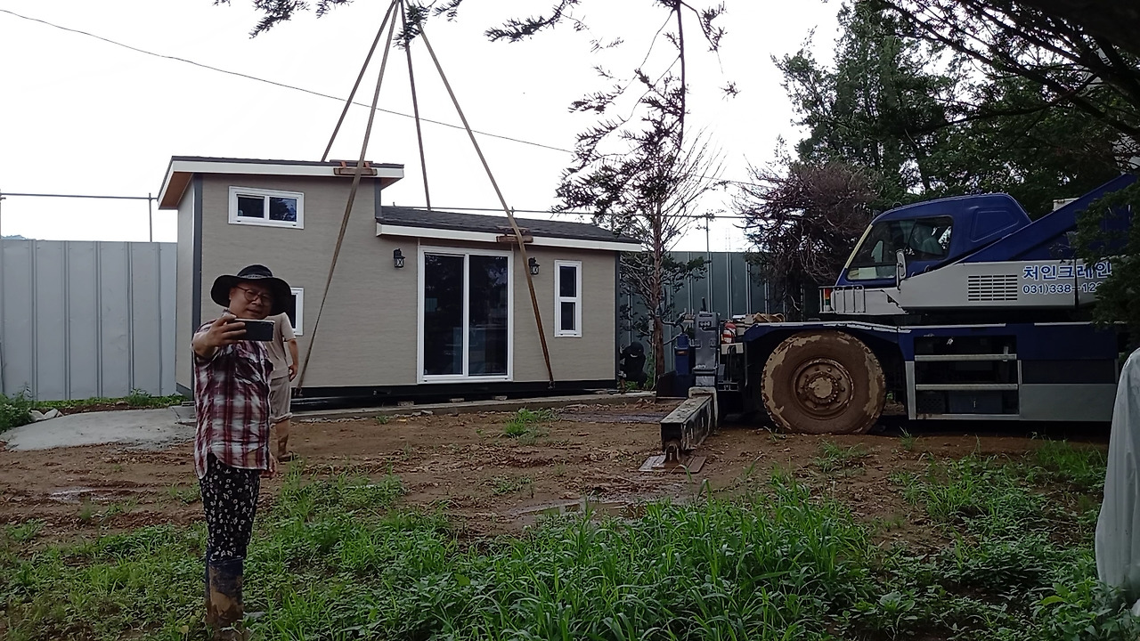 20220803_070805.00_09_01_10.스틸 018.jpg