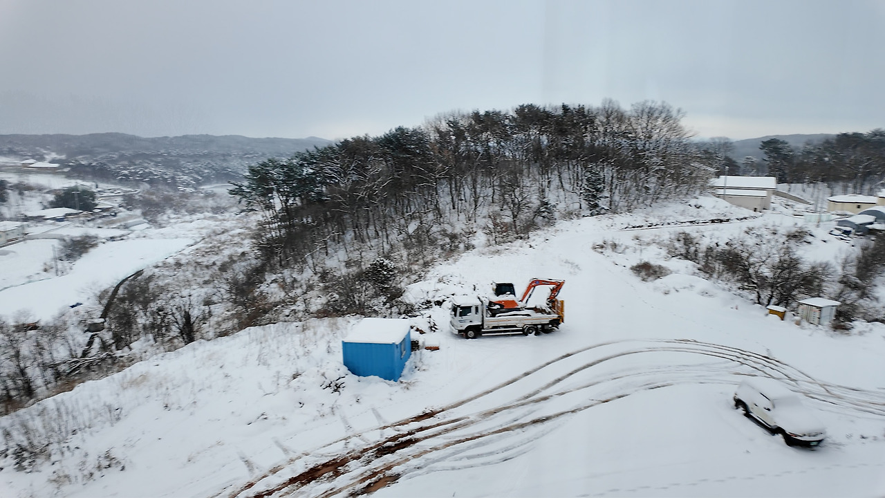 DJI_20231221170946_0003_D.00_01_43_24.스틸 002.jpg