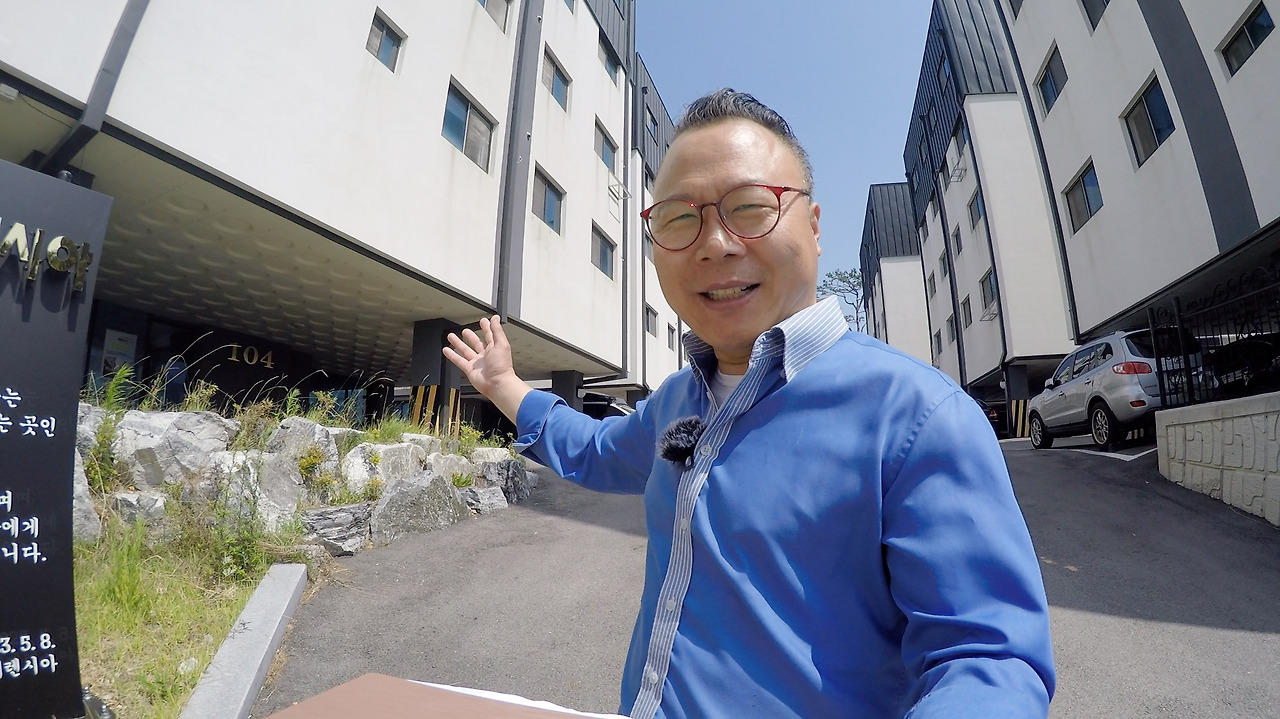 GP050001.00_02_20_22.스틸 001.jpg