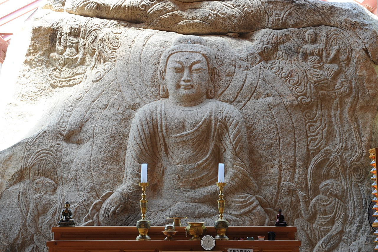 buddha-739952_1280.jpg