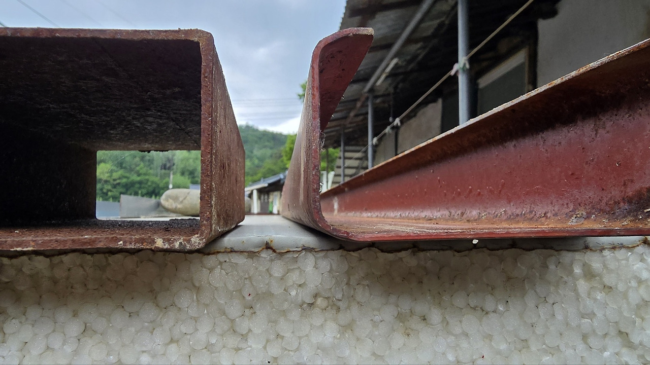 C형강 각관의 라운드 차이.jpg