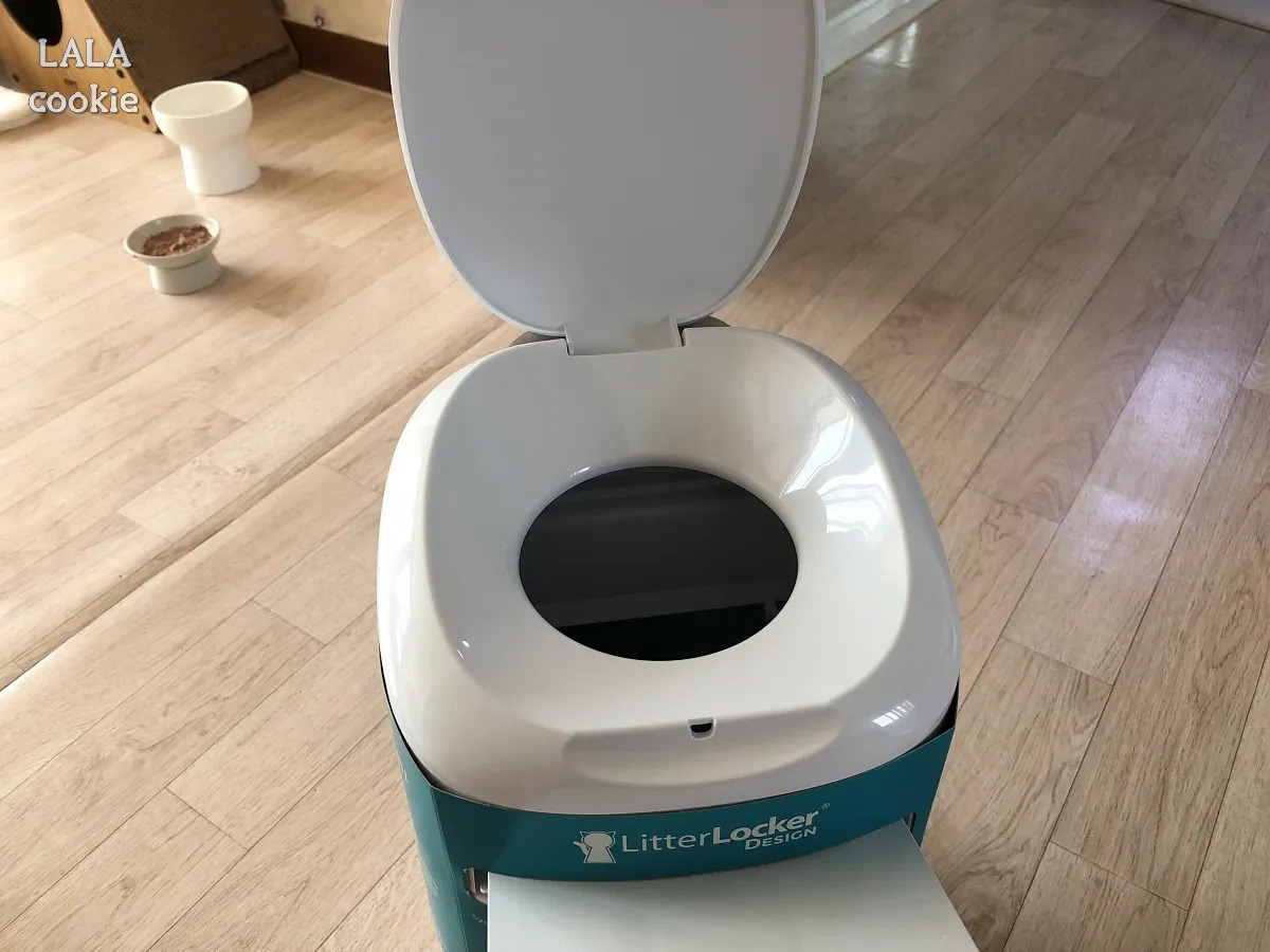 고양이-배변-쓰레기통-추천-리터락커-후기-뚜껑.jpg