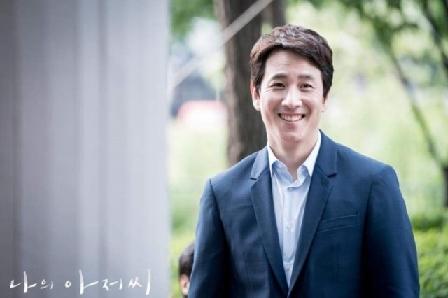 아저씨  이선균.jpg