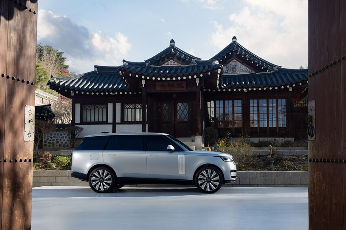 Range-Rover-Morning-Calm-Edition6.jpg