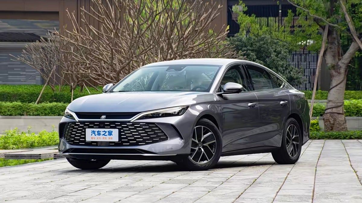 byd-qin-l-dmi-phev-reveal-specs-price-china-3.jpg