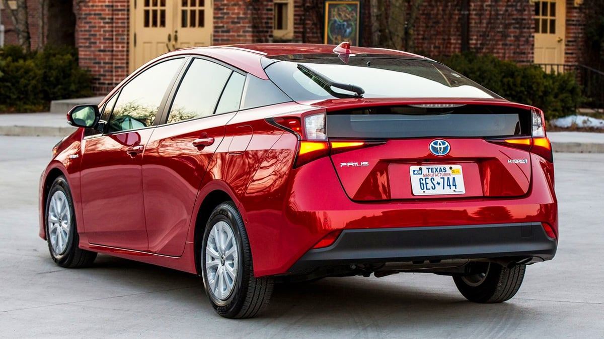 Toyota-Prius-used-car-the-best-value-for-money-1.jpg