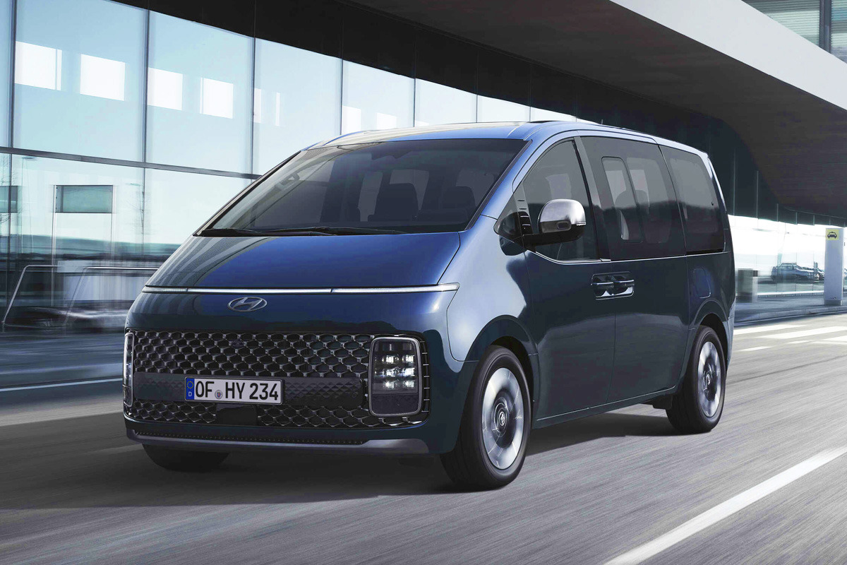 Hyundai-Staria-is-a-trendy-family-car-1.jpg