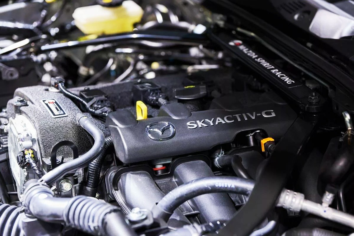 Mazda MX-5 Spirit Racing4.jpg