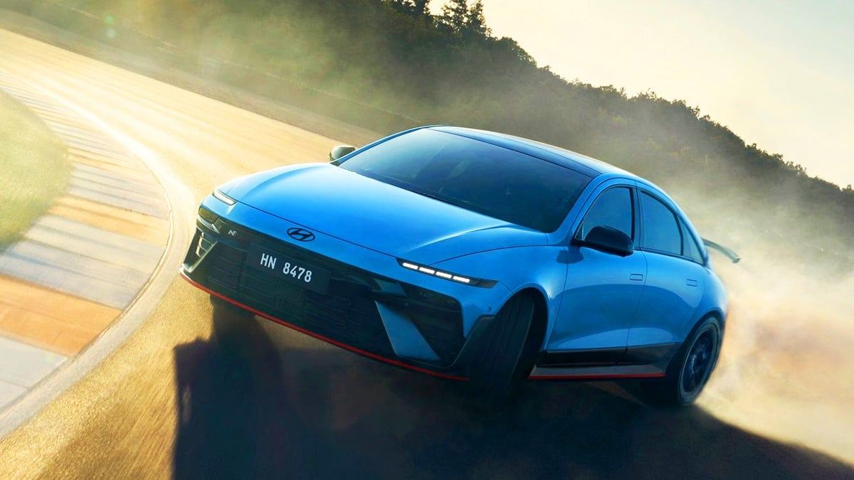 hyundai-ioniq-6-n-global-reviews-goodwood-3.jpg