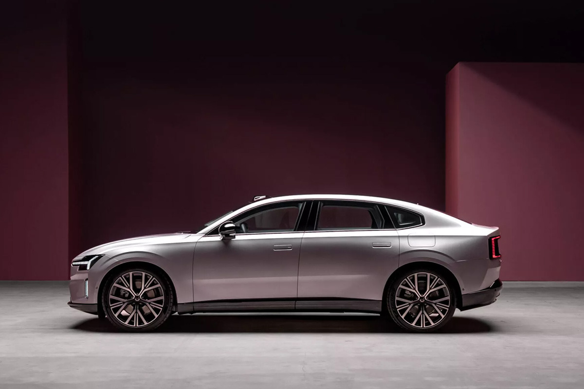 Volvo-ES90-unveiled-10.jpg