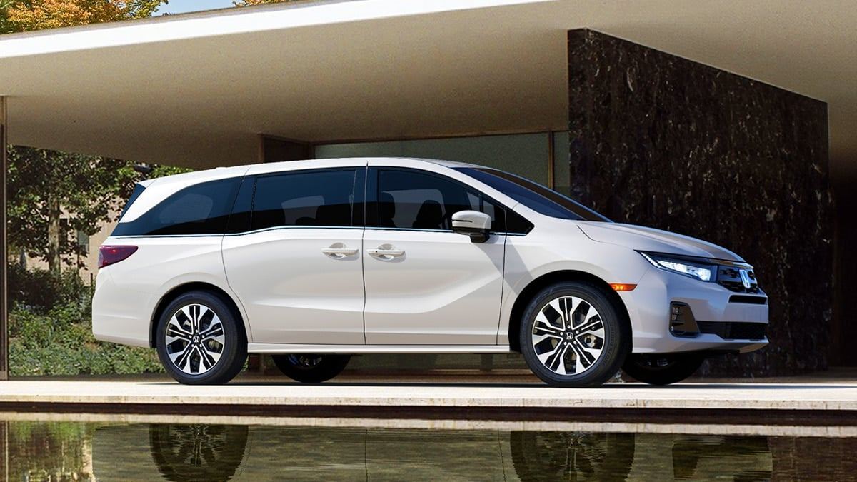 Hondas-new-Odyssey-is-popular-as-a-family-car-1.jpg