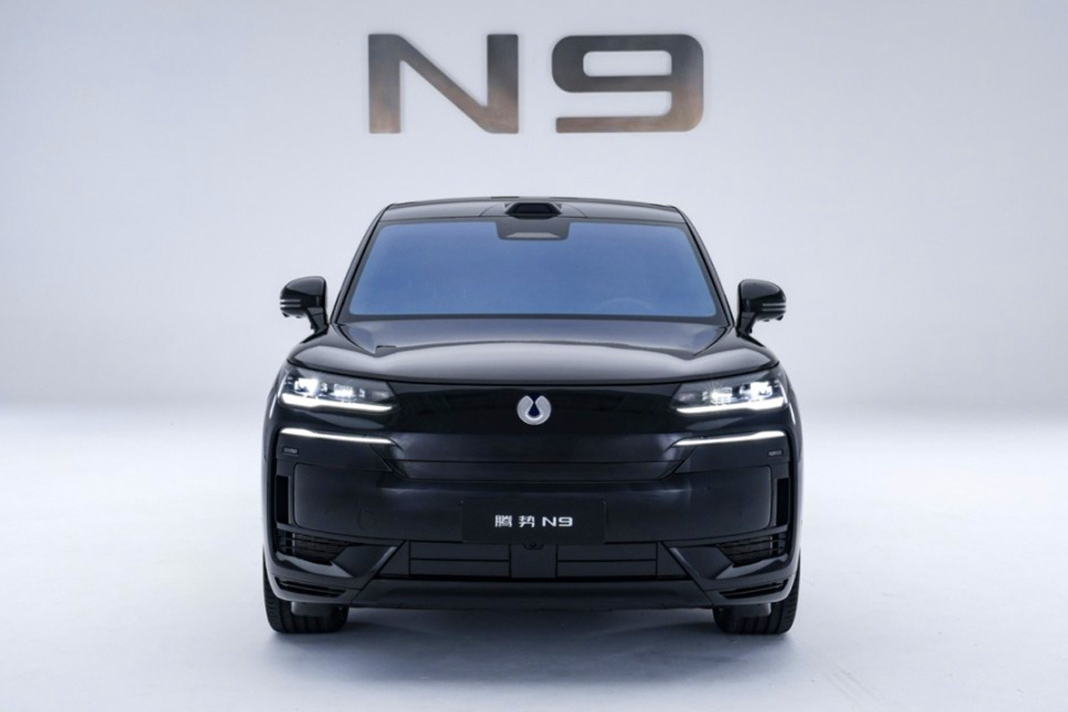 BYD-Denza-N9-launched-3.jpg