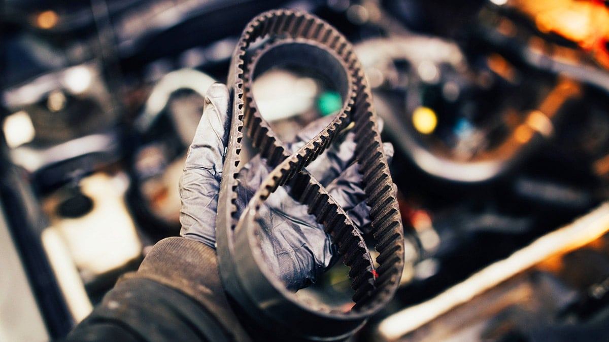 timing-belt-replacement-cost-symptoms-engine-failure-risk-2.jpg
