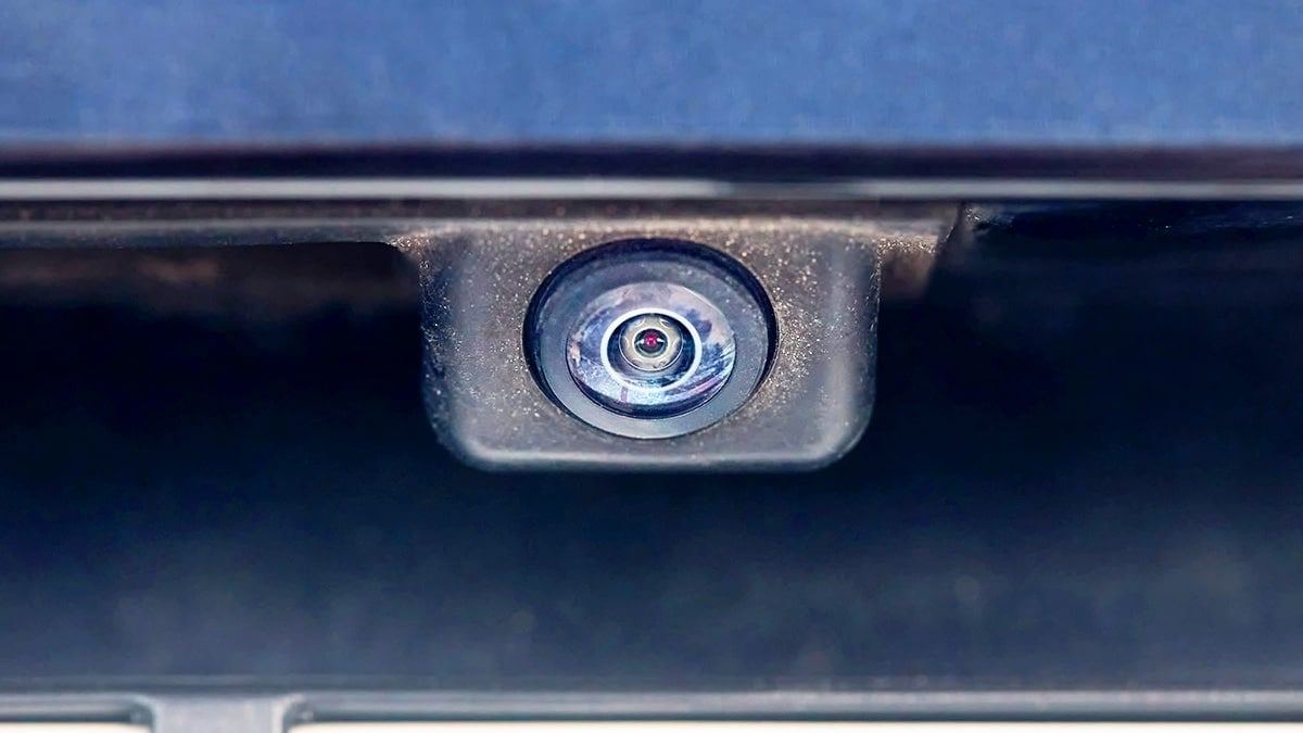 rear-view-camera-guidelines-meaning-parking-safety-1.jpg