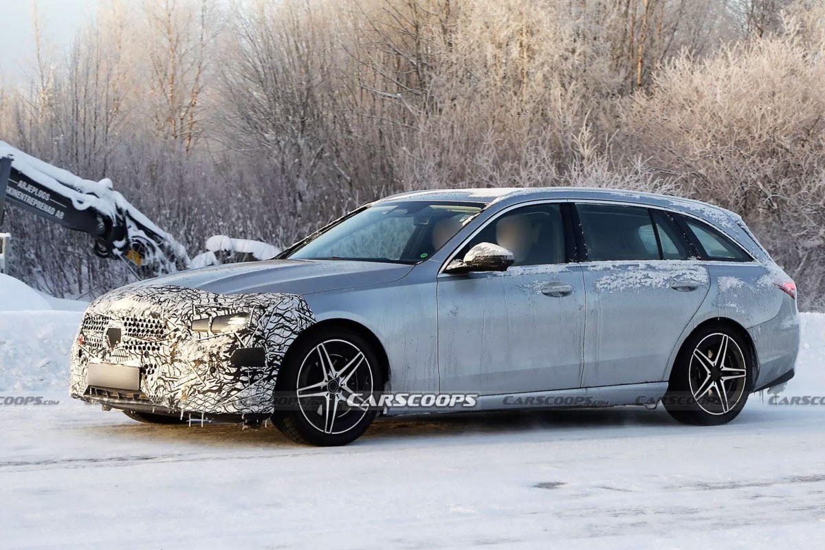 Mercedes-C-Class-Facelift-Wagon7.jpg