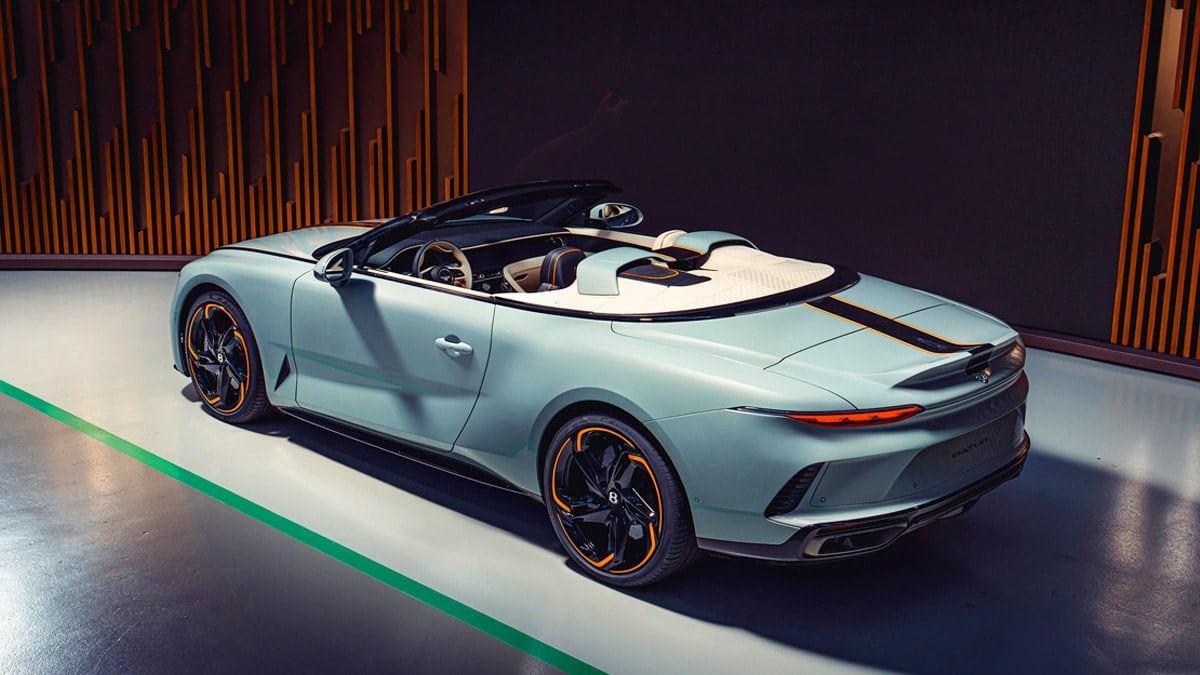 Bentley-Mulliner-Vatur-Convertible-Unveiled-2.jpg