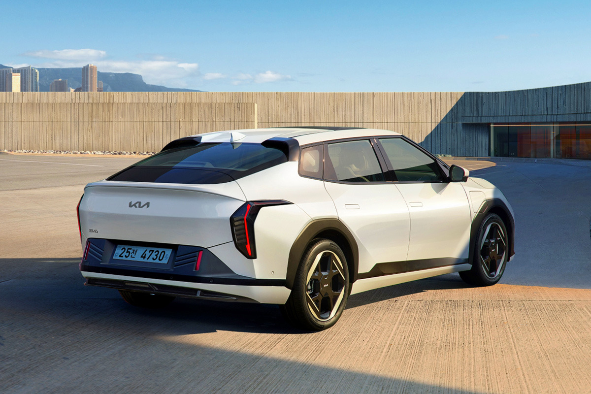 Kia-EV4-contract-begins-3.jpg