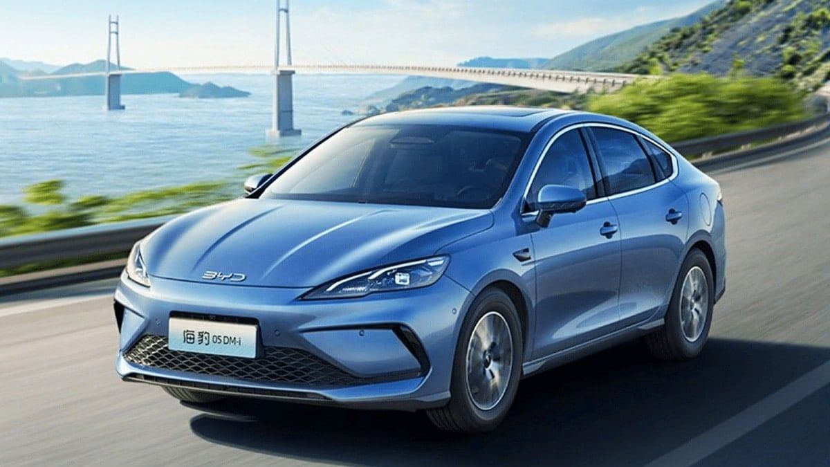 byd-seal-05-dm-i-2026-launch-price-specs-analysis-4.jpg