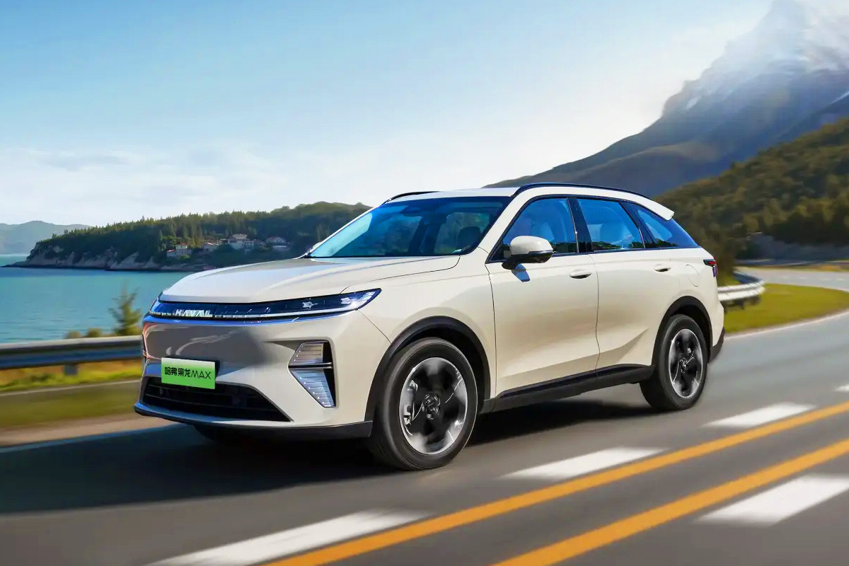 Haval-launches-new-Xiaolong-Max-4.jpg