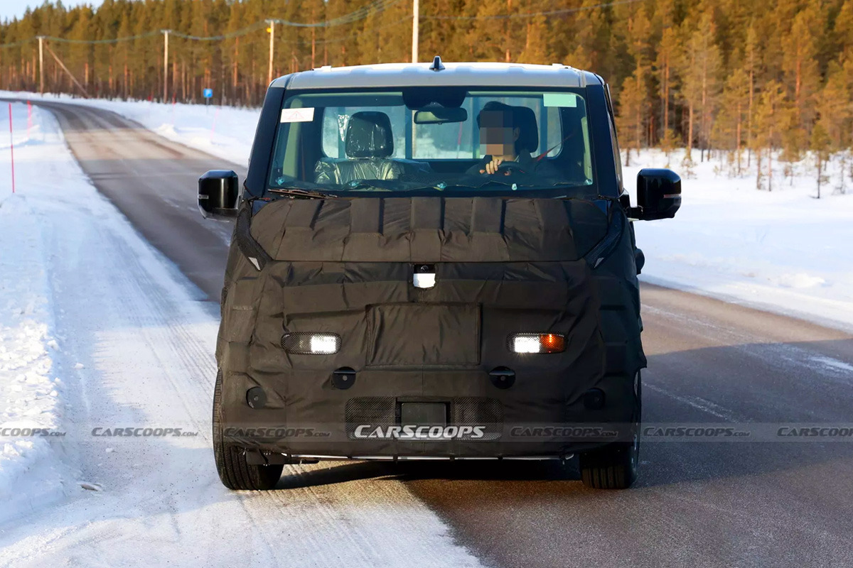 Kia PV5 truck test car captured 4.jpg