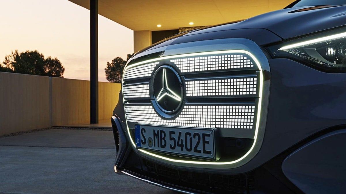 mercedes-benz-electric-glc-2026-mbos-713km-range-reveal-1.jpg