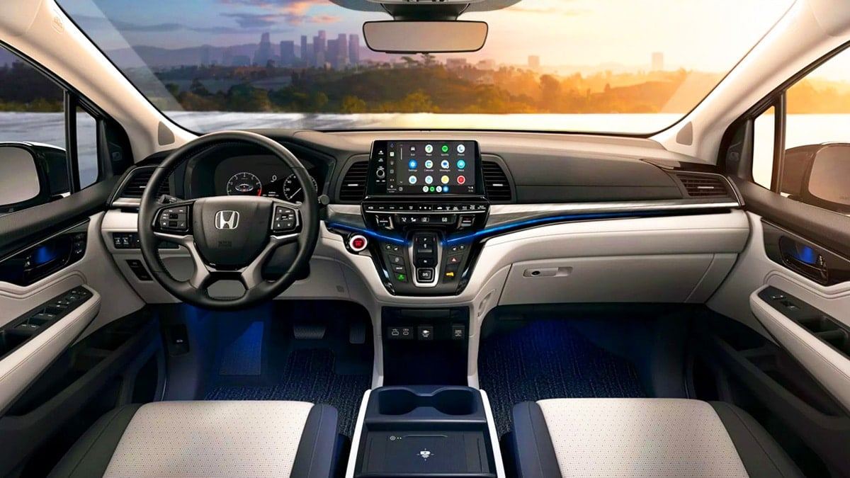 Hondas-new-Odyssey-is-popular-as-a-family-car-6.jpg