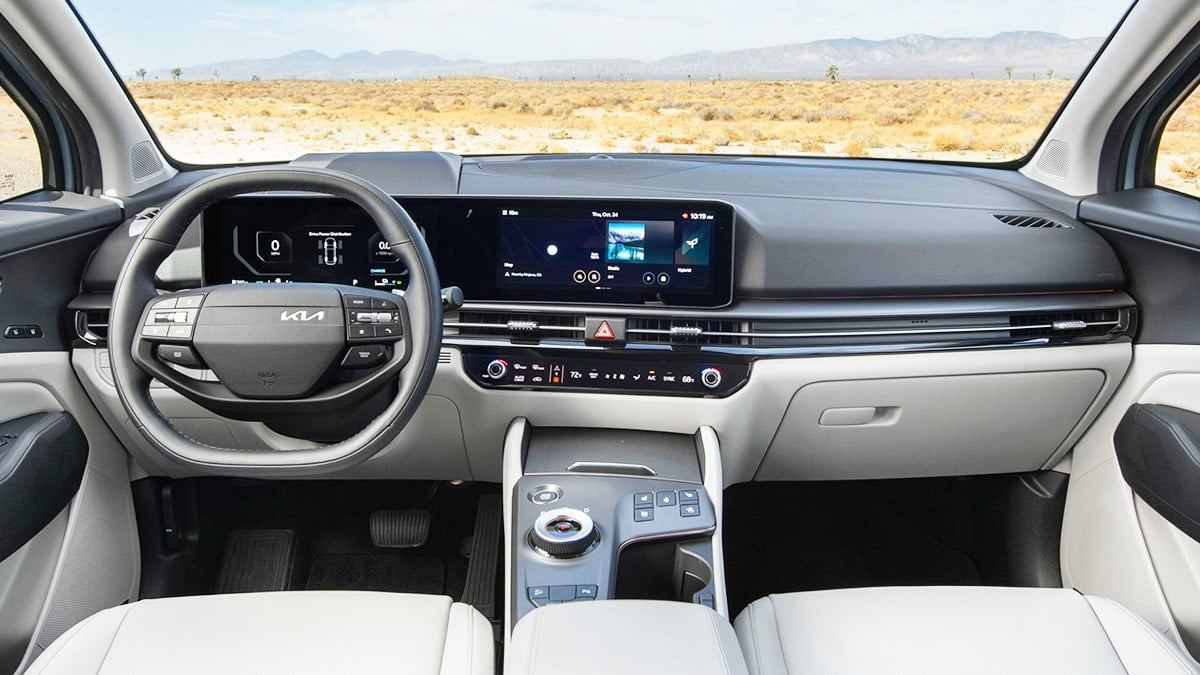 Kias-first-half-of-2025-sales-2.jpg