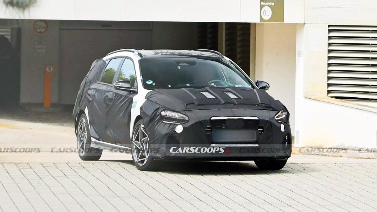 hyundai-i30-third-facelift-spyshots-2026-preview-5.jpg